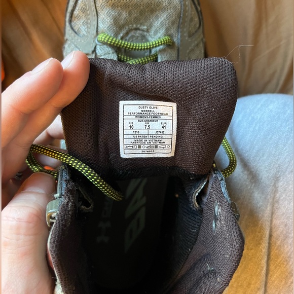 MERRELL hiking boots 🥾 women’s size 10 - Picture 5 of 5